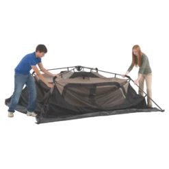 Coleman 6-Person Instant Cabin -Outdoor camping equipment-Coleman 2000018017 old Step3