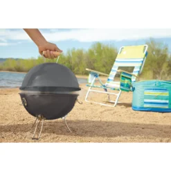 Coleman Party Ball™ Charcoal Grill -Outdoor camping equipment-Coleman 2000023832 lifestyle