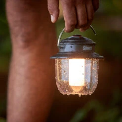 Coleman Classic Recharge 400-Lumen LED Lantern -Outdoor camping equipment-Coleman 756061 7
